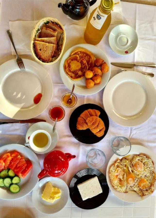 Guesthouse Lord Byron Tepelena Kültér fotó